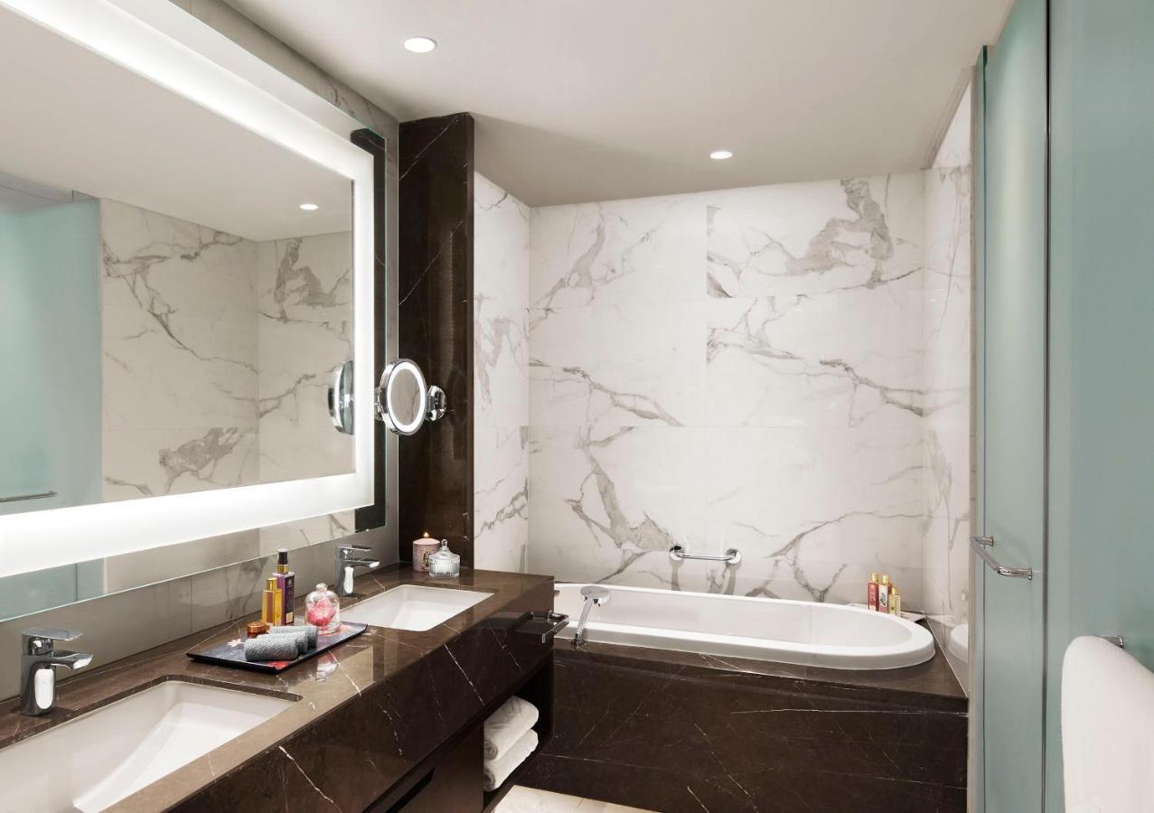 Taj Wellington Mews Chennai Hotel Ngoại thất bức ảnh